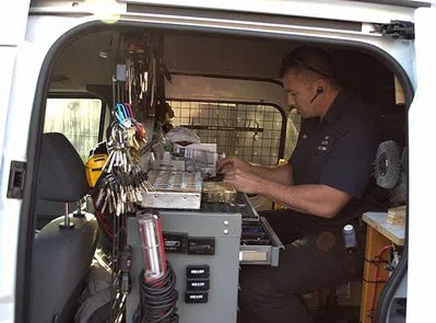 Security Locksmith Services New Haven, CT 203-433-3453 Security Locksmith Services New Haven, CT 203-433-3453 - 2-Mobile-Locksmith